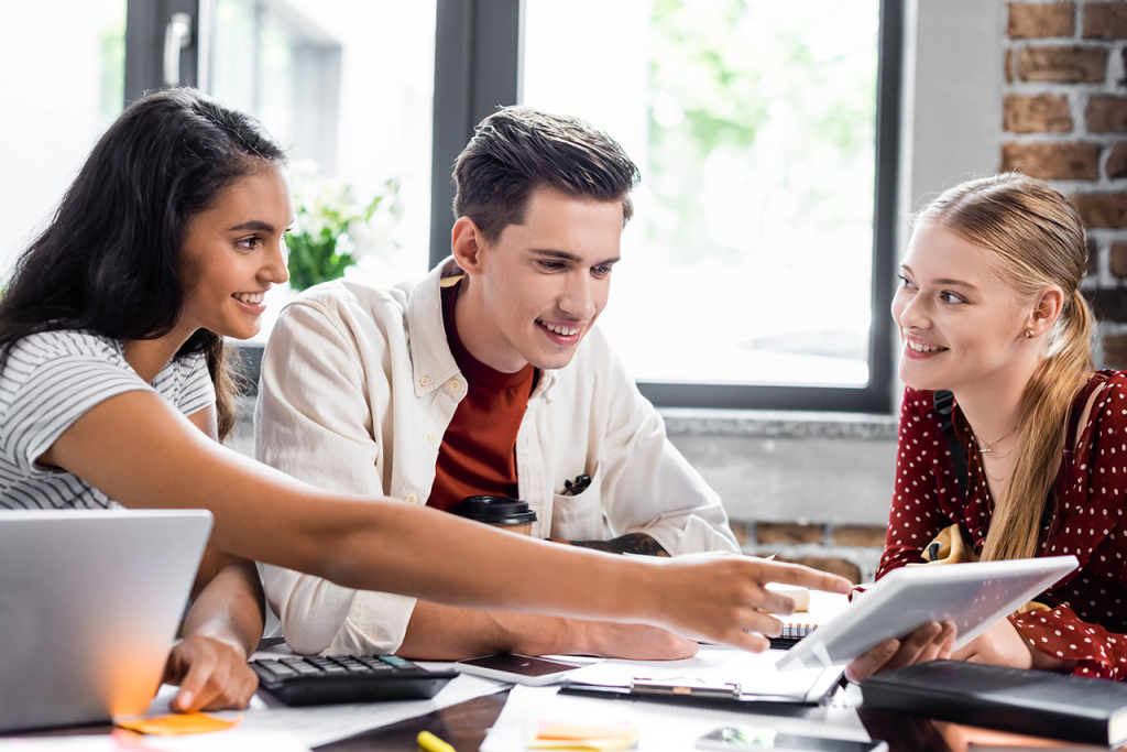Movimiento FIRE 5 pasos para lograr la libertad financiera y retiro temprano